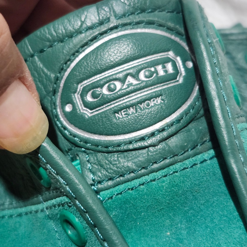 Coach 90s Mika Green Leather Suede Embossed Logo Low Top Sneaker Women 9 Cap Toe - Picture 2 of 16